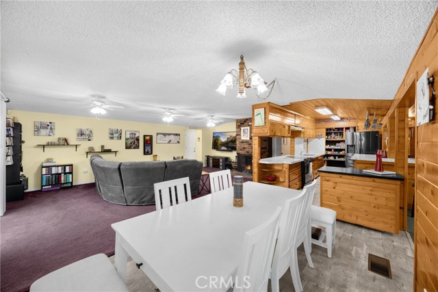 Detail Gallery Image 14 of 65 For 1005 E Woodland Ln, Glendora,  CA 91741 - 4 Beds | 3 Baths