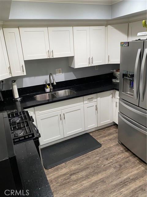 Detail Gallery Image 11 of 20 For 13601 Terra Bella St, Arleta,  CA 91331 - 4 Beds | 2 Baths