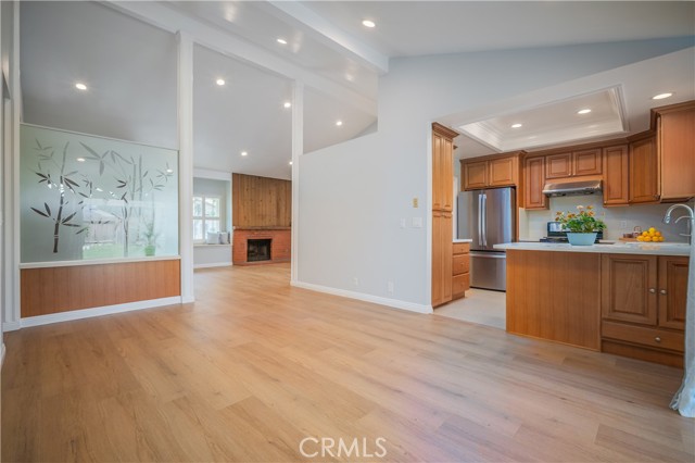 Detail Gallery Image 4 of 19 For 15945 La Ronda Cir, Hacienda Heights,  CA 91745 - 3 Beds | 2 Baths