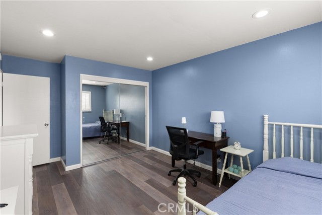 8195 Pawtucket Drive, Huntington Beach CA: https://media.crmls.org/medias/e65ae71a-eb8a-4071-b606-becdafbc9d7e.jpg