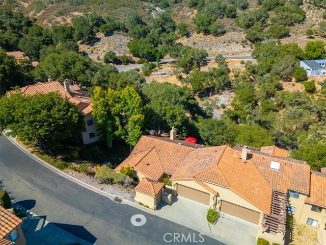 6271 Twinberry Circle, Avila Beach CA: https://media.crmls.org/medias/e65b487c-936c-4feb-bae3-ef33554bd25c.jpg