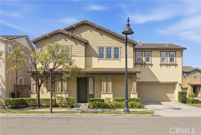 Detail Gallery Image 2 of 30 For 302 E Bridenbecker Ave, La Habra,  CA 90631 - 4 Beds | 2/1 Baths