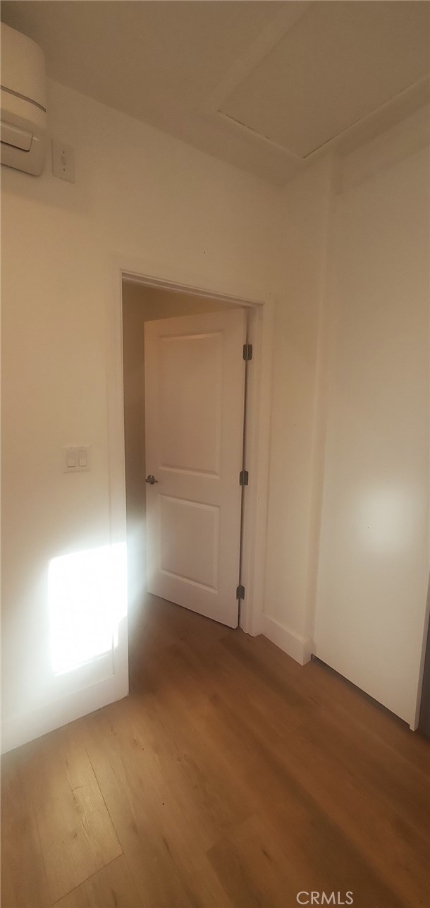 Detail Gallery Image 17 of 27 For 23462 Friar St, Woodland Hills,  CA 91367 - 1 Beds | 1 Baths