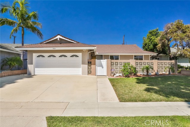 7621 Anita Ln, Huntington Beach, CA 92647