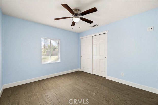 112 E Tehama Street, Orland CA: https://media.crmls.org/medias/e65d8fc0-551e-4c04-9e3f-d36607281660.jpg