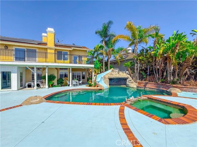 21620 Brisbane Way, Yorba Linda CA: https://media.crmls.org/medias/e65de336-4edb-4e23-a8b3-cdb2a0fe47e4.jpg