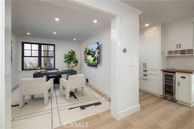 Detail Gallery Image 15 of 34 For 5903 E Corso Di Napoli, Long Beach,  CA 90803 - 4 Beds | 3 Baths