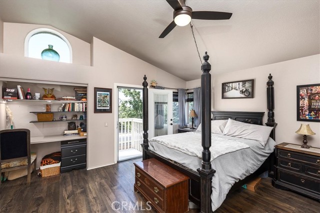 31488 Hallwood Court, Menifee CA: https://media.crmls.org/medias/e65e0ef8-e509-4b27-ba52-9044098d90fd.jpg