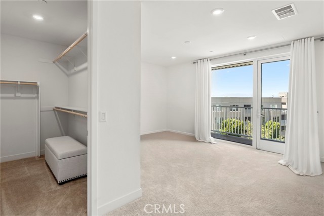 3502 Rivington, Irvine CA: https://media.crmls.org/medias/e65e2d5c-1e5d-47ec-9fd7-022c8dcc3671.jpg