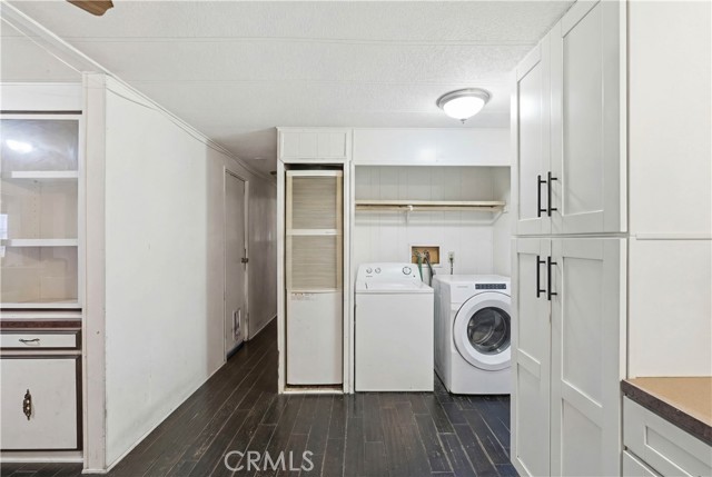 3753 East Ave. I, Lancaster CA: https://media.crmls.org/medias/e65f1bf7-d36a-4c2c-b364-1329fb7493bc.jpg