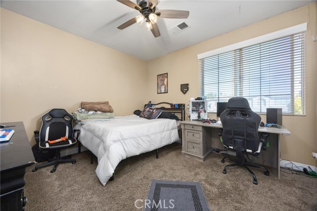 11113 Cypress Falls Avenue, Bakersfield CA: https://media.crmls.org/medias/e660d478-d232-421f-b379-9c49699bac5d.jpg