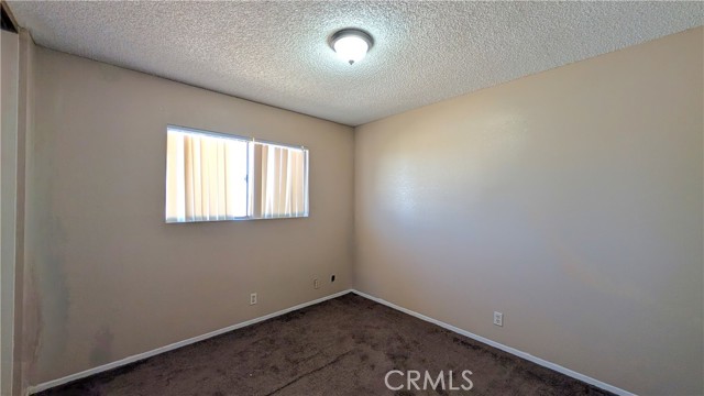 Detail Gallery Image 19 of 28 For 21512 Pahute Rd, Apple Valley,  CA 92308 - 2 Beds | 2 Baths