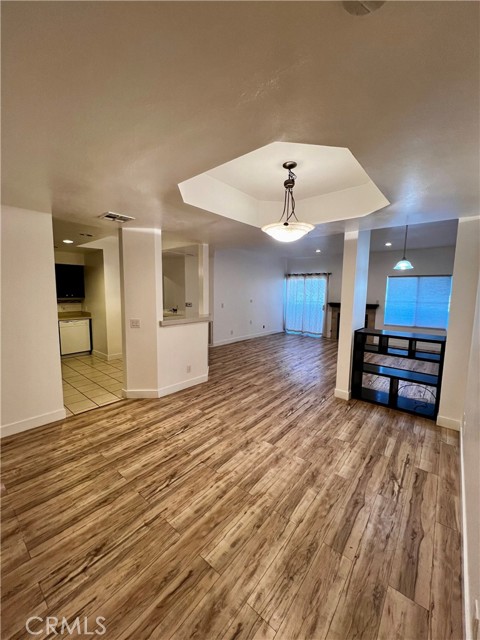 5420 Sylmar Avenue, 201 photo 4