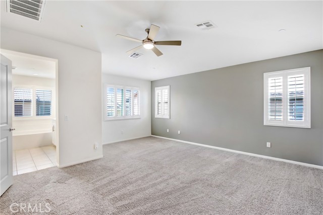 11839 Greenbrier Lane, Grand Terrace CA: https://media.crmls.org/medias/e66288c7-8979-4b92-b349-8e800fd5a3f1.jpg