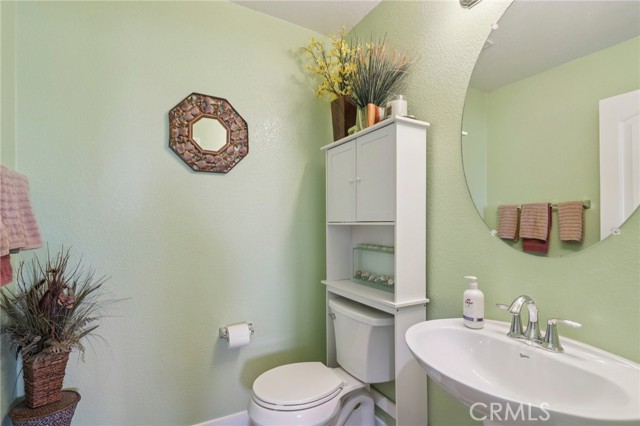 Detail Gallery Image 13 of 31 For 18418 Whitewater, Riverside,  CA 92508 - 4 Beds | 2/1 Baths