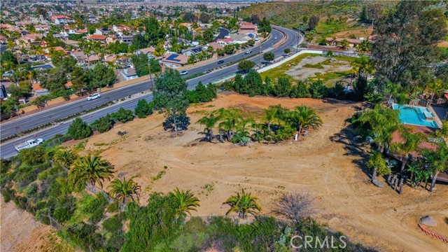 Detail Gallery Image 48 of 69 For 30861 Blackhorse Dr, Canyon Lake,  CA 92587 - 4 Beds | 2/1 Baths