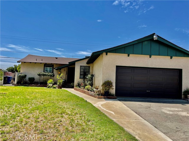2883 Spruce Street, Rialto, CA, 92376 2883 Spruce Street, Rialto, CA, 92376