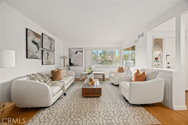 Detail Gallery Image 7 of 27 For 2520 Louise Ave, Arcadia,  CA 91006 - 4 Beds | 3 Baths