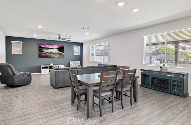 32942 Forgecroft Street, Menifee CA: https://media.crmls.org/medias/e66790a1-1215-48ab-bea3-c26b05b1d651.jpg