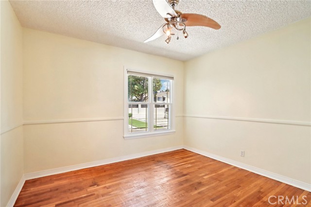 Detail Gallery Image 39 of 39 For 10337 Pinyon Ave, Tujunga,  CA 91042 - 3 Beds | 1 Baths