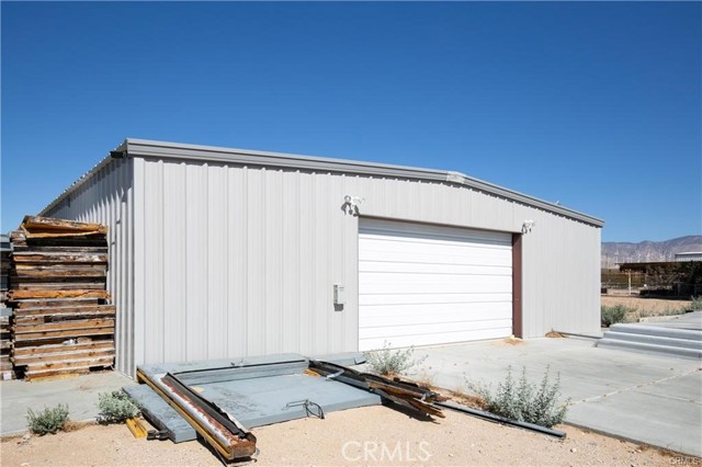 Detail Gallery Image 5 of 30 For 16265 Koch St, Mojave,  CA 93501 - 4 Beds | 2/1 Baths