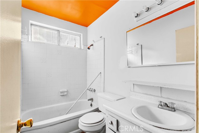 Detail Gallery Image 22 of 46 For 11461 Albers St, North Hollywood,  CA 91601 - – Beds | – Baths