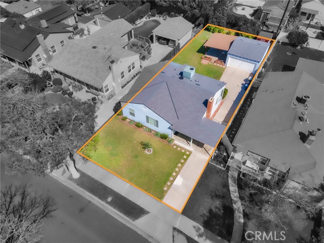 Detail Gallery Image 37 of 45 For 228 N Beachwood Dr, Burbank,  CA 91506 - 3 Beds | 1 Baths