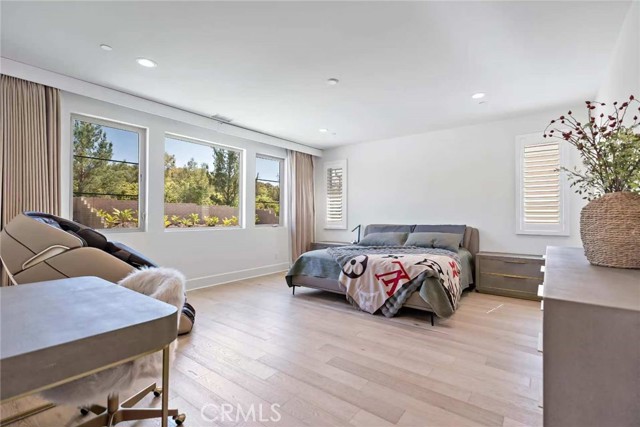 52 Pedigree, Irvine CA: https://media.crmls.org/medias/e66afeac-b83d-4010-93e4-bad7babbf343.jpg