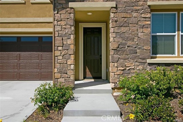 Detail Gallery Image 2 of 10 For 19 Bluebell, Lake Forest,  CA 92630 - 4 Beds | 3 Baths