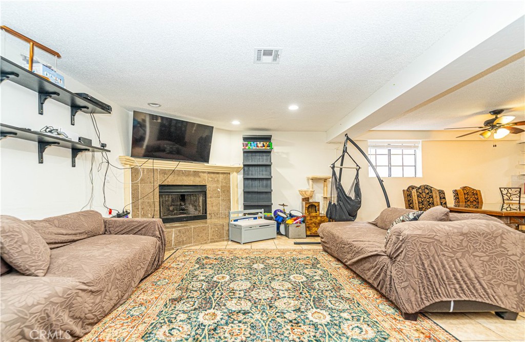 MLS #DW25062107 image #10