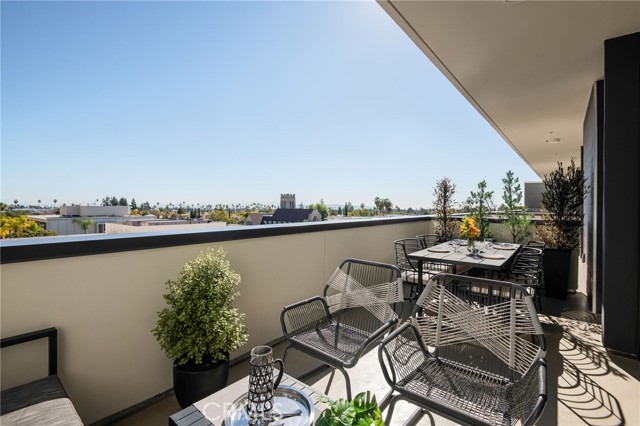 Detail Gallery Image 12 of 22 For 380 Cordova St #508,  Pasadena,  CA 91101 - 2 Beds | 2/1 Baths