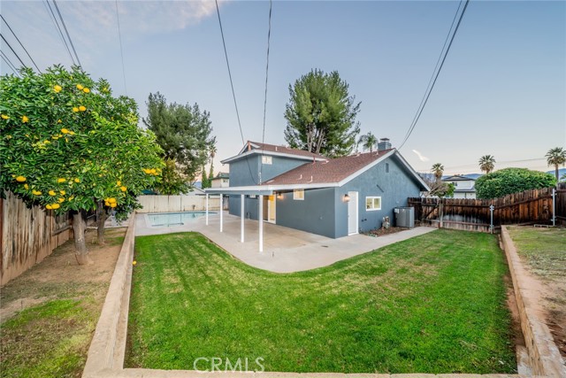 Detail Gallery Image 38 of 46 For 726 Robinhood, Redlands,  CA 92373 - 4 Beds | 2/1 Baths