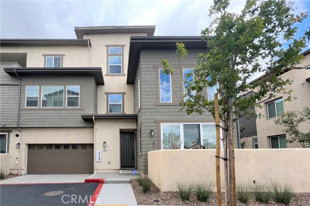 7467 Solstice Place, Rancho Cucamonga CA: https://media.crmls.org/medias/e670a6b8-8673-4a99-b5a4-4f8f714bc567.jpg