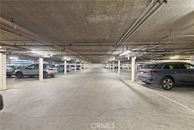 Detail Gallery Image 36 of 52 For 21400 Burbank Bld #313,  Woodland Hills,  CA 91367 - 2 Beds | 2 Baths