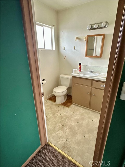 bedroom 4 bathroom