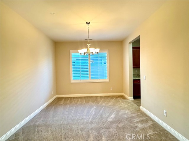 Detail Gallery Image 7 of 36 For 13945 Barnett Ln, Corona,  CA 92880 - 5 Beds | 3/1 Baths