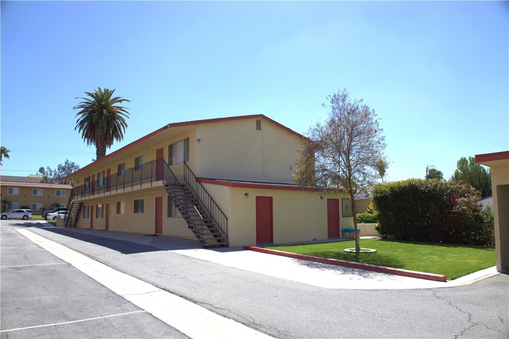 MLS #OC25076057 image #4