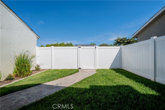 Detail Gallery Image 75 of 75 For 12748 Paramount Bld, Downey,  CA 90242 - 6 Beds | 3 Baths
