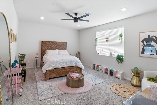 Detail Gallery Image 15 of 38 For 15587 Crusader Dr, Moreno Valley,  CA 92551 - 4 Beds | 3 Baths