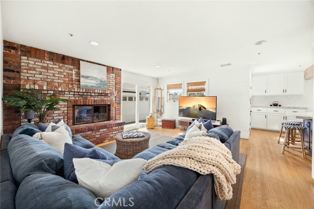 Detail Gallery Image 4 of 33 For 111 Esplanade, San Clemente,  CA 92672 - 5 Beds | 2 Baths