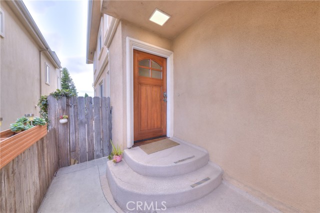 507 Helberta, Redondo Beach, California 90277, ,Residential Income,For Sale,Helberta,SB25240356 507 Helberta, Redondo Beach, California 90277, ,Residential Income,For Sale,Helberta,SB25240356