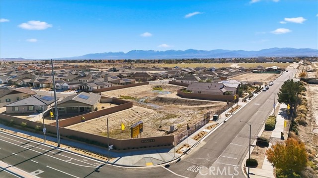 Detail Gallery Image 38 of 38 For 44246 Fleetwood Dr, Lancaster,  CA 93535 - 3 Beds | 2 Baths