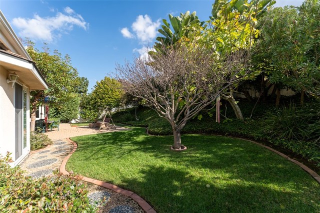 Detail Gallery Image 42 of 46 For 19512 Sierra Mia Rd, Irvine,  CA 92603 - 4 Beds | 2/1 Baths