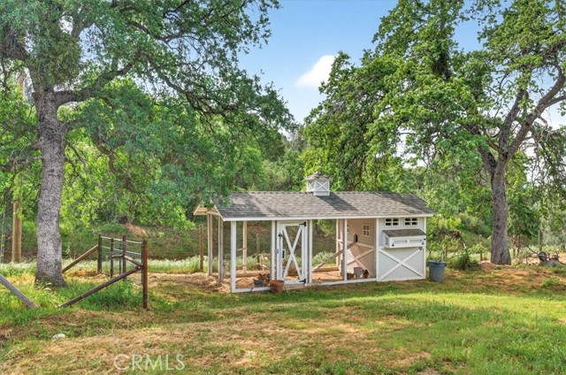 Detail Gallery Image 71 of 75 For 35073 Auberry, Auberry,  CA 93602 - 5 Beds | 3 Baths