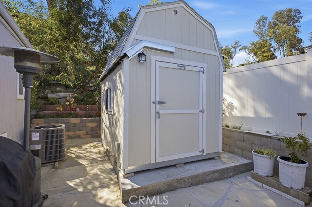 Detail Gallery Image 15 of 25 For 23777 Mulholland Hwy #203,  Calabasas,  CA 91302 - 3 Beds | 2 Baths