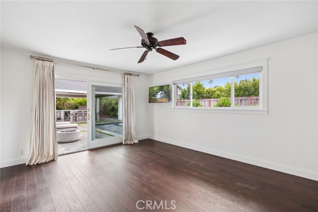 Detail Gallery Image 17 of 32 For 1915 Windward Ln, Newport Beach,  CA 92660 - 5 Beds | 3/1 Baths