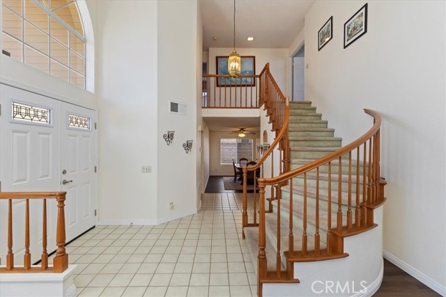 Detail Gallery Image 11 of 56 For 2450 via Pacifica, Corona,  CA 92882 - 4 Beds | 3 Baths