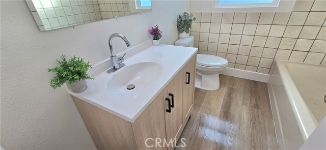 Detail Gallery Image 10 of 17 For 10612 Mclaren St, Norwalk,  CA 90650 - 3 Beds | 1 Baths