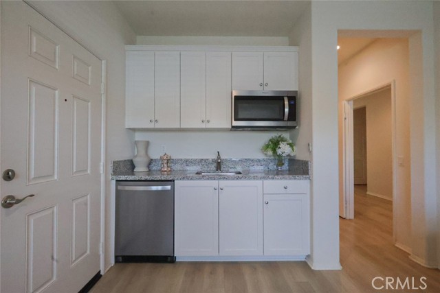 Detail Gallery Image 13 of 51 For 24155 Dusty Trail, Menifee,  CA 92587 - 4 Beds | 3/1 Baths