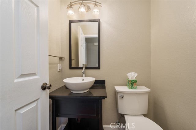 Detail Gallery Image 10 of 30 For 13 Cardinal Ave, Aliso Viejo,  CA 92656 - 2 Beds | 2/1 Baths